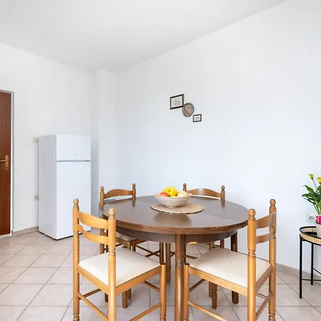 Апартаменты With Parking Space Pag - 15765