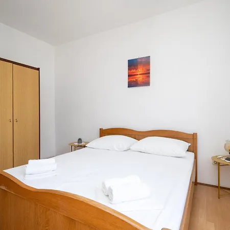 Apartment With Parking Space Pag - 15765 Pag Town