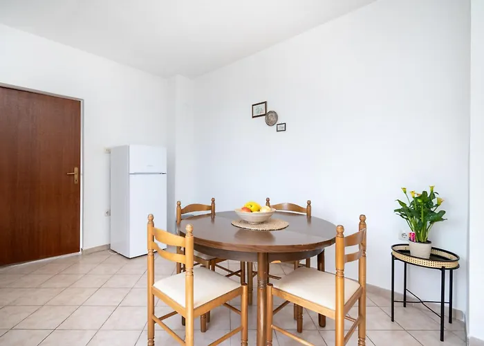 Appartement With Parking Space Pag - 15765