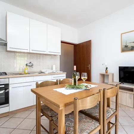 With Parking Space Pag - 15765